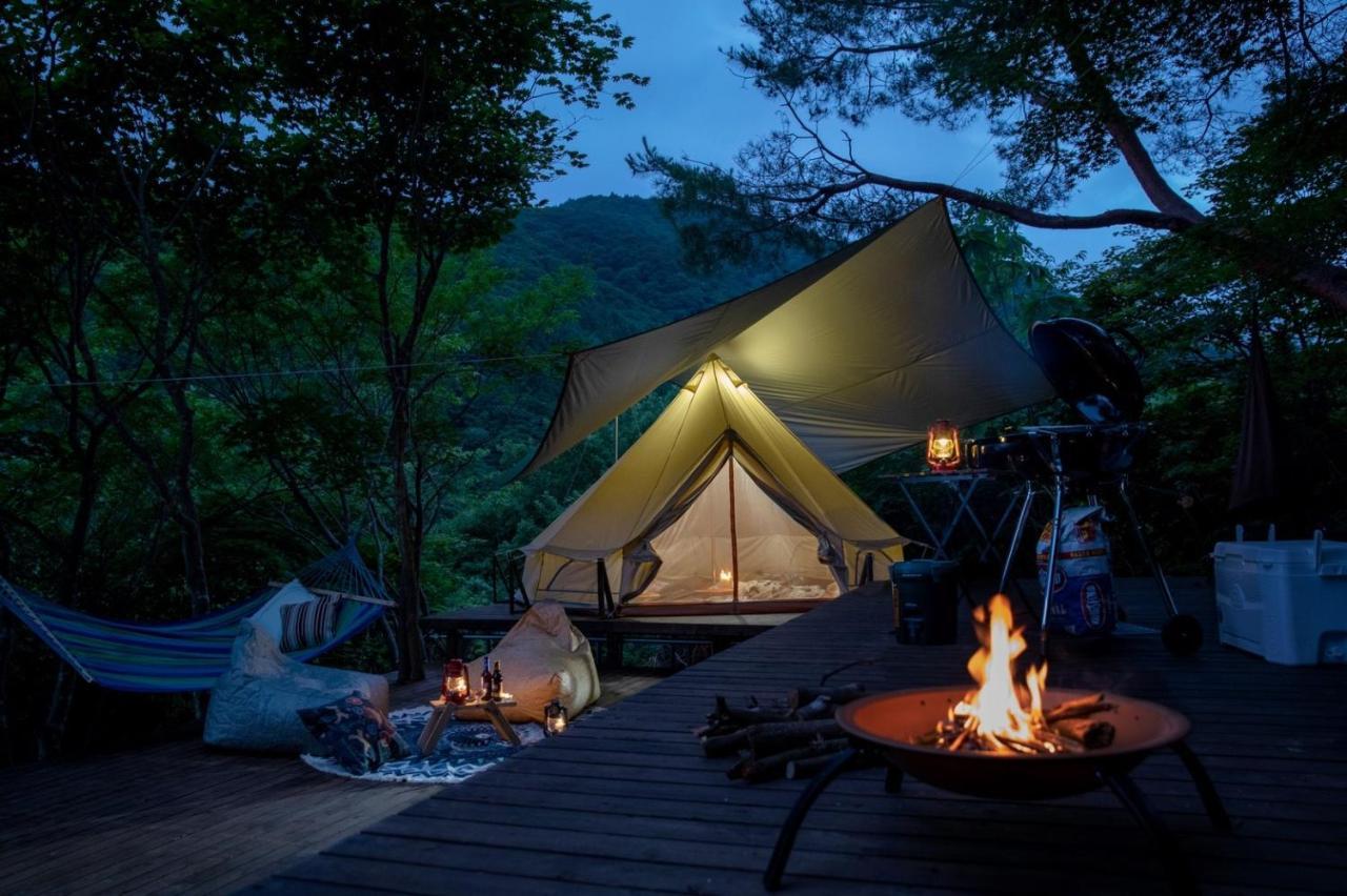 Glampic Guesthouse 現在は一棟貸 Токамати Экстерьер фото